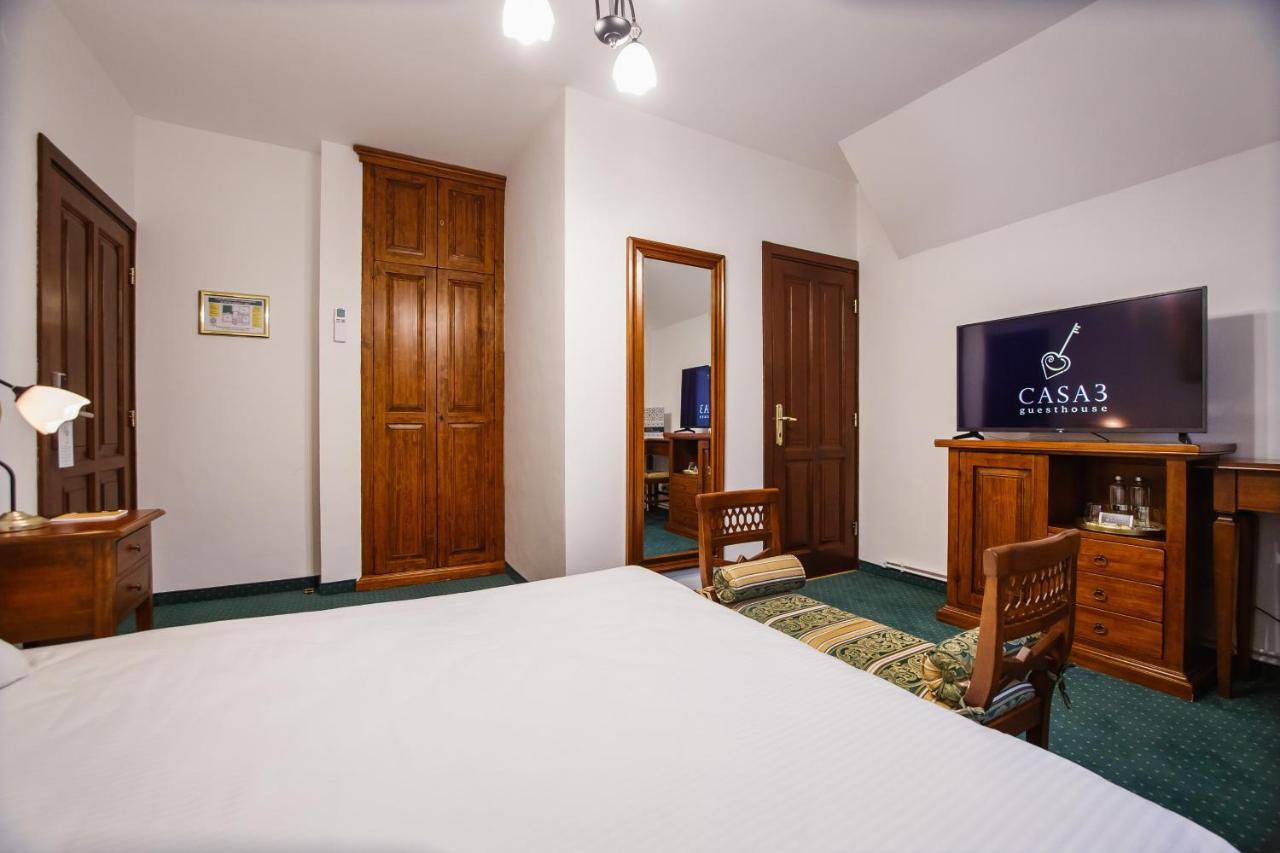 Casa 3 Guesthouse Oradea Exterior photo